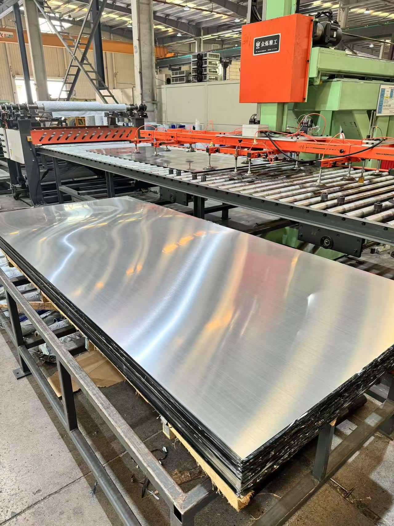 304 Stainless Steel Mirror Sheet (8K)